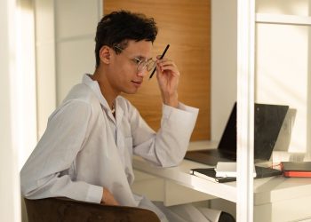 Nettikasinoilla hyödynnettävä teknologia – Millaiset vaikutukset sillä on pelaamiseen?