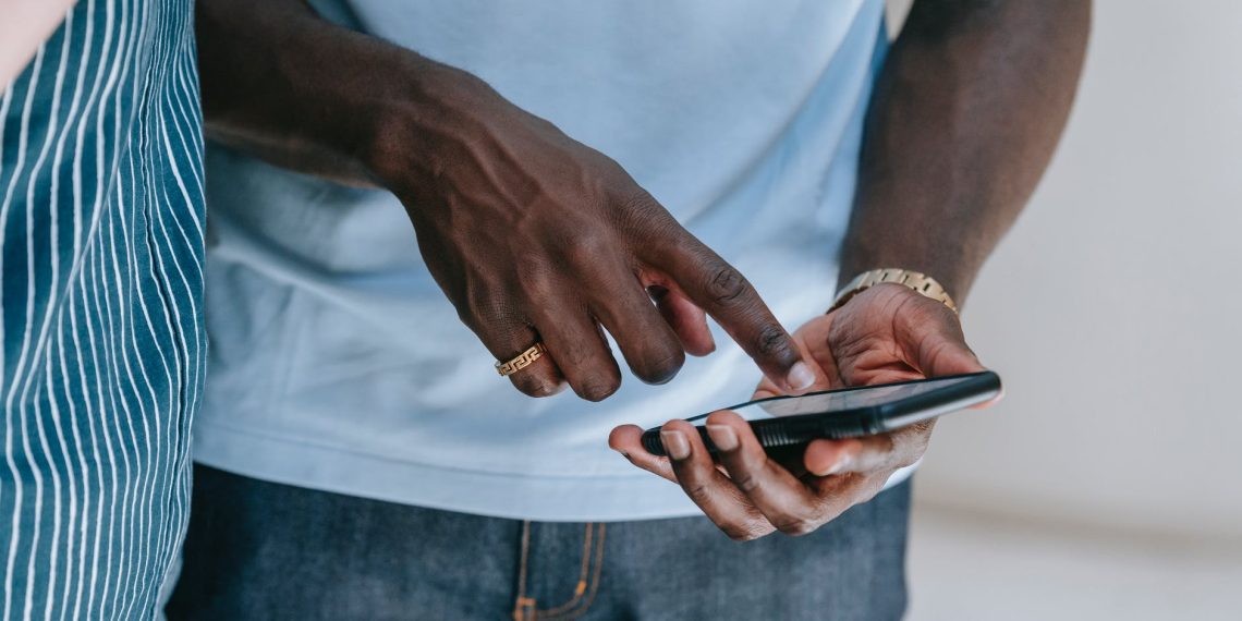 Mobiilikasinot Mahdollistavat Pelaamisen Missä Tahansa Oletkin
